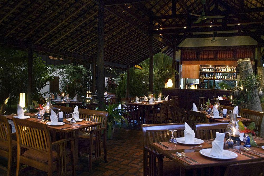 Villa Maydou Boutique Hotel Luangprabang Étterem fotó