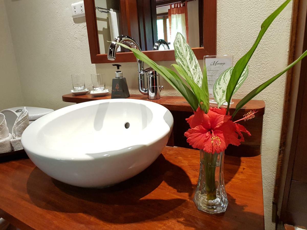 Villa Maydou Boutique Hotel Luangprabang Kültér fotó